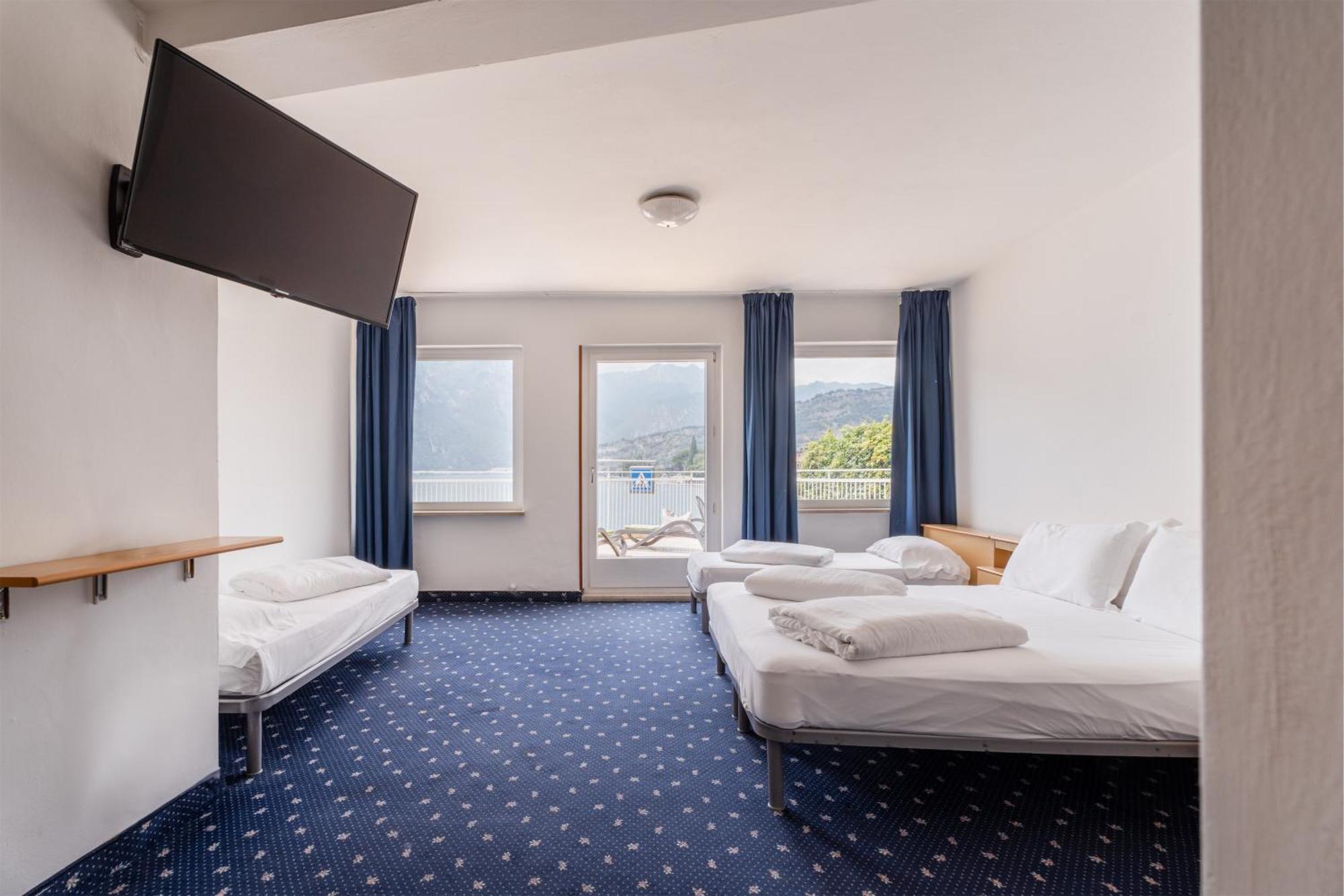 Lake Hotel Ifigenia Torbole Sul Garda Bagian luar foto