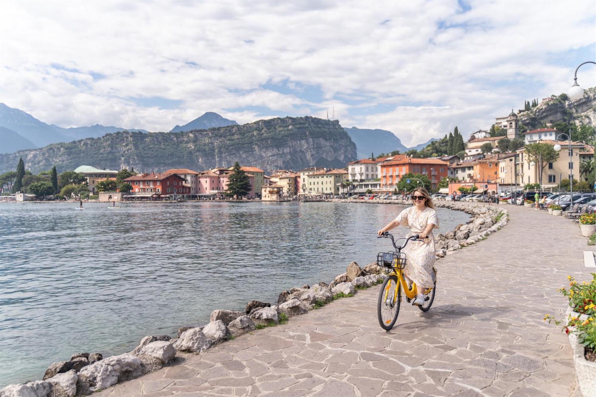 Lake Hotel Ifigenia Torbole Sul Garda Bagian luar foto